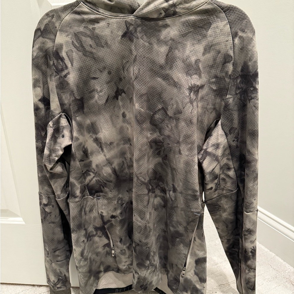 lululemon athletica Gray Tie-Dye Long Sleeve Tee